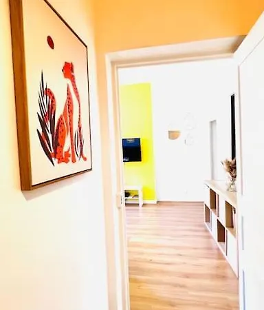 Apartment Joli T2 A Noailles Entre Le Vieux-port Et La Plaine Marseille